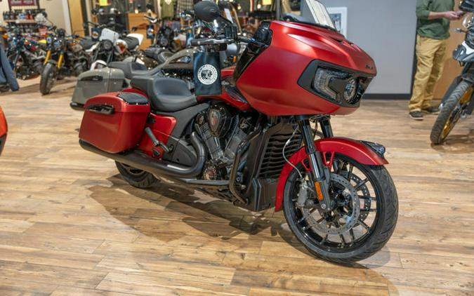 2024 Indian Motorcycle® Challenger® Dark Horse® Sunset Red Smoke