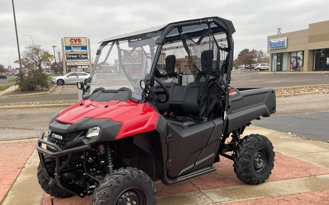 2025 Honda Pioneer 700
