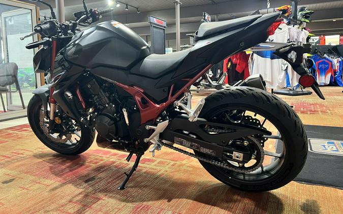 2026 Honda CB750 Hornet E-Clutch