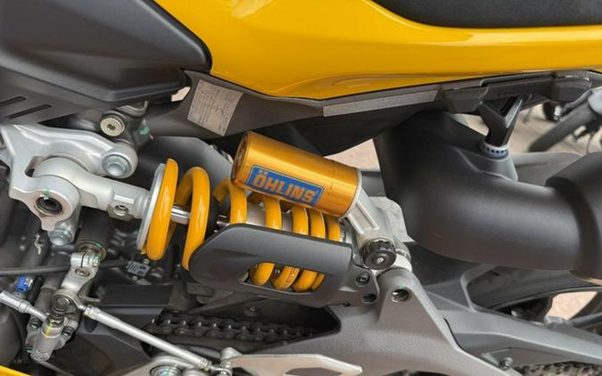 2026 Ducati Panigale V2 S Ducati Yellow V2