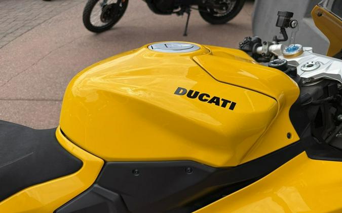 2026 Ducati Panigale V2 S Ducati Yellow V2