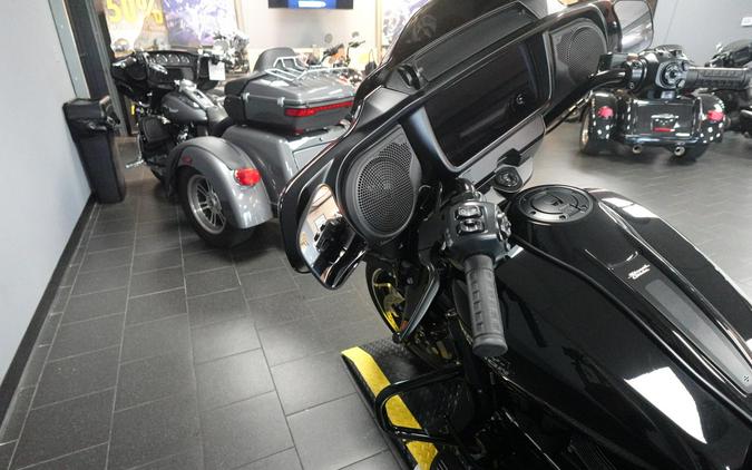 2025 Harley-Davidson Street Glide FLHX