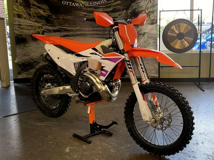 2024 KTM XC 300