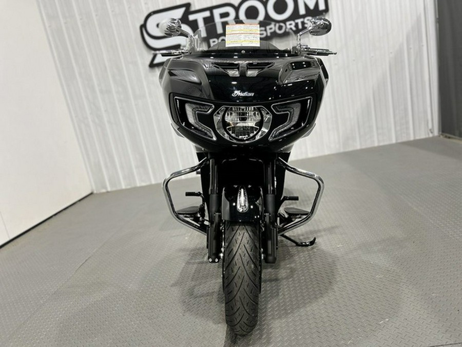 2025 Indian Challenger Limited 112 Black Metallic