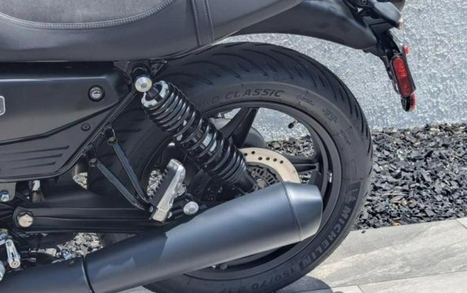 2026 Moto Guzzi V7 Stone