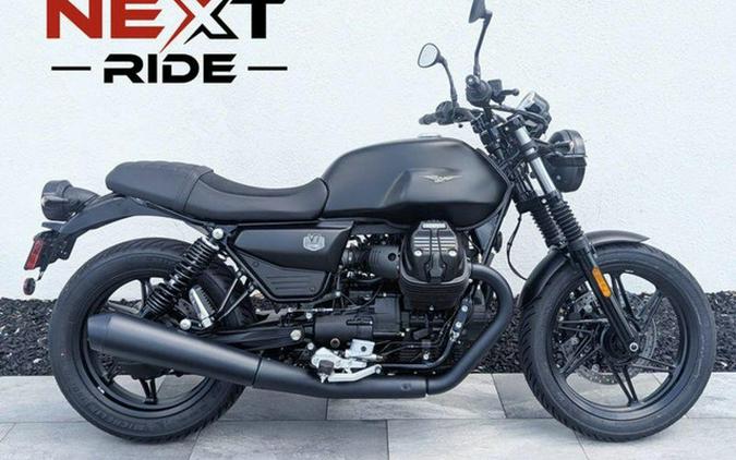 2026 Moto Guzzi V7 Stone