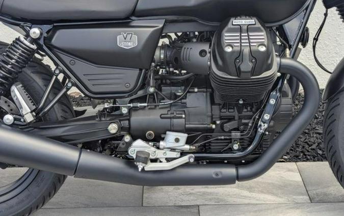 2026 Moto Guzzi V7 Stone