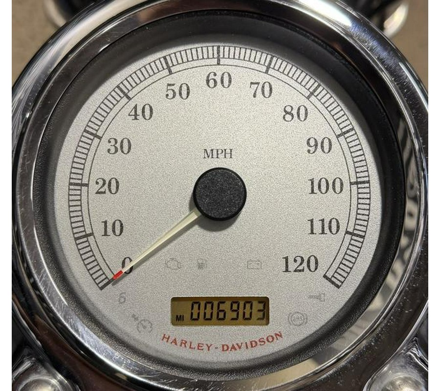 2011 Harley-Davidson® FXDF - Dyna® Fat Bob®
