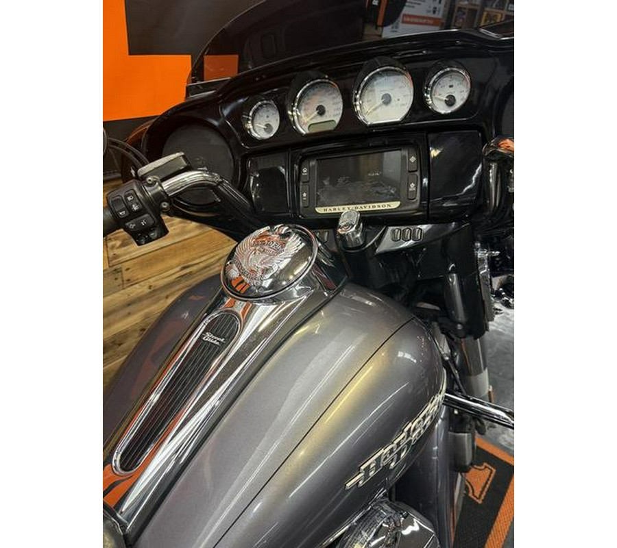 2014 Harley-Davidson® FLHXS - Street Glide® Special
