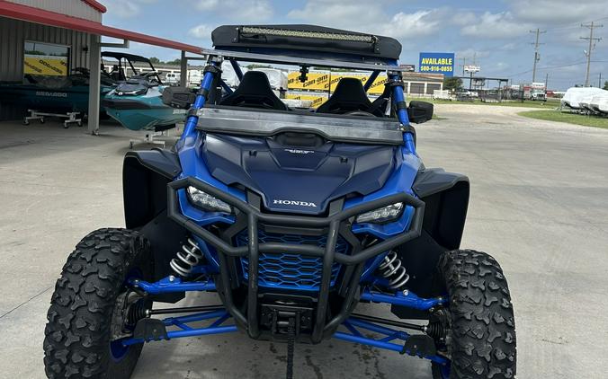 2023 Honda Talon 1000R FOX Live Valve