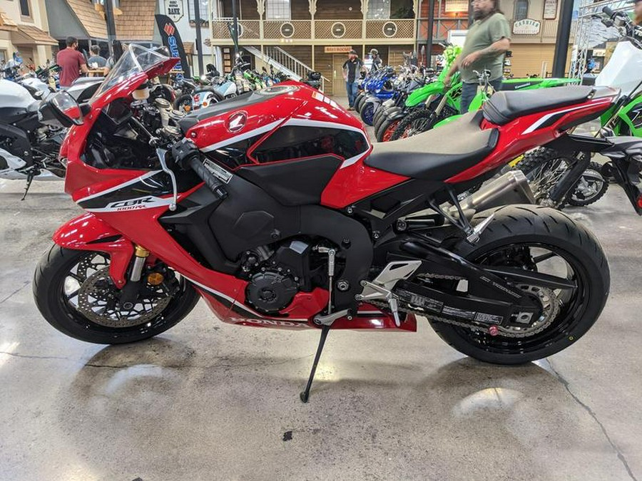 2018 Honda® CBR1000RR SP