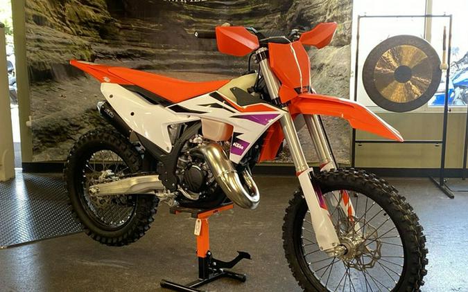 2024 KTM XC 125