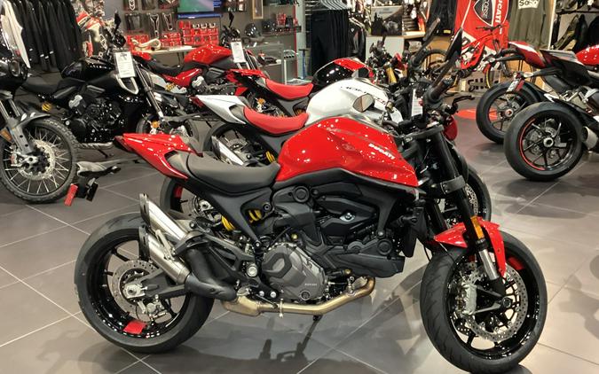 2024 Ducati Monster Plus