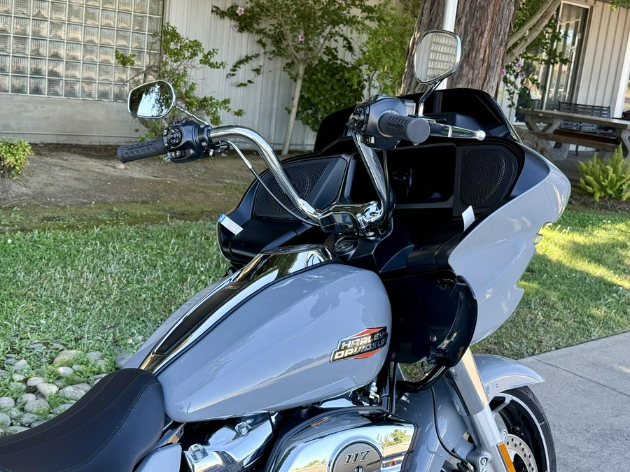 2026 FLTRX Road Glide