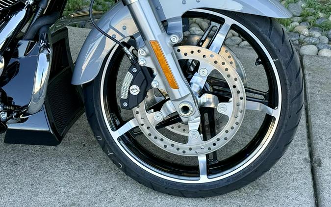 FLTRX 2026 Road Glide®