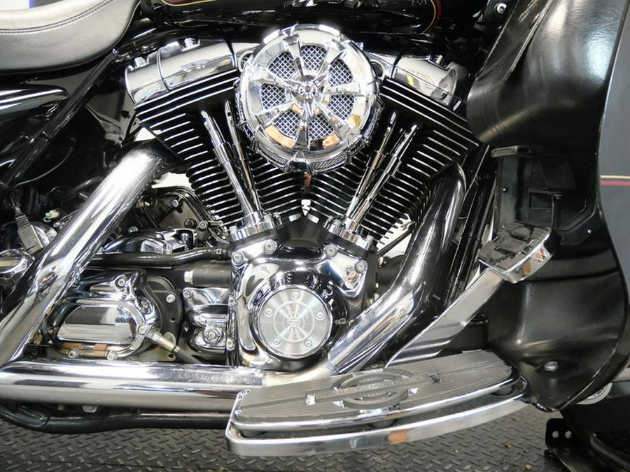 2002 Harley-Davidson® FLHTCUI - Electra Glide® Ultra Classic®