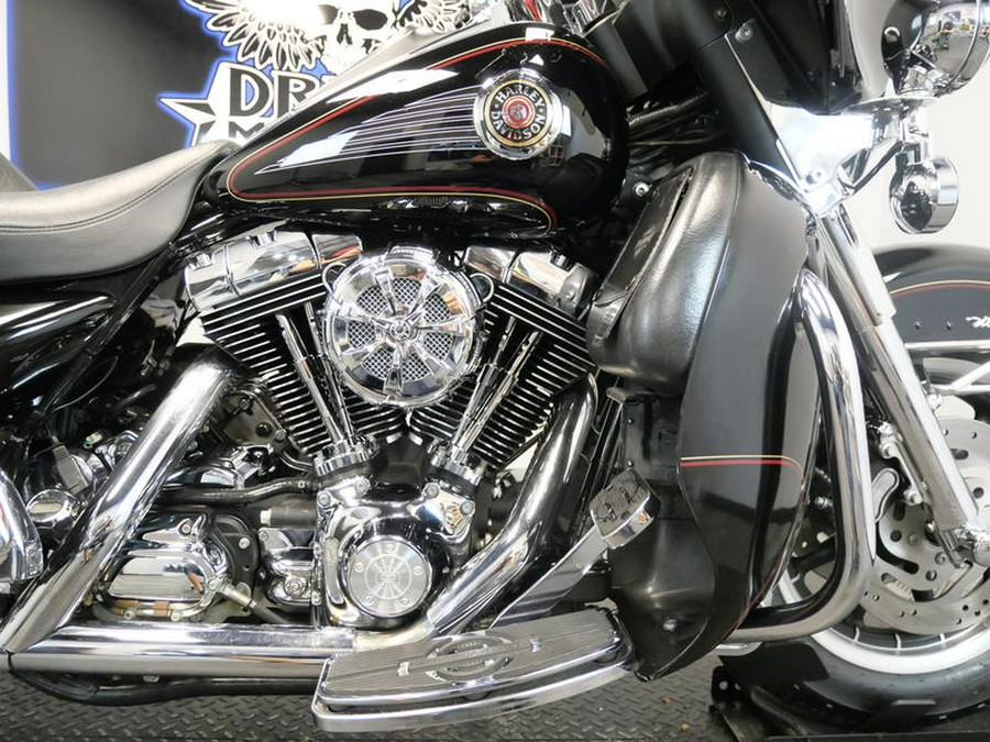 2002 Harley-Davidson® FLHTCUI - Electra Glide® Ultra Classic®