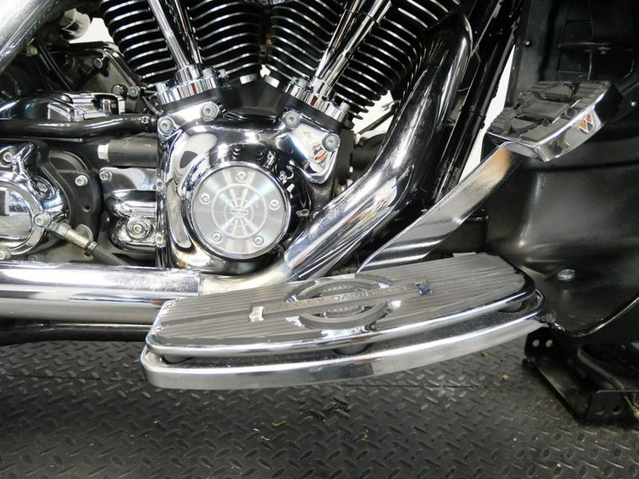 2002 Harley-Davidson® FLHTCUI - Electra Glide® Ultra Classic®