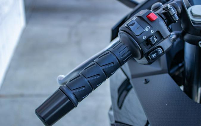 2026 Kawasaki Ninja® 500 ABS Metallic Flat Spark Black