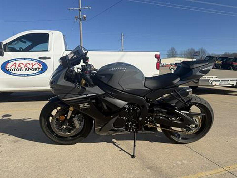 2025 Suzuki GSX-R750