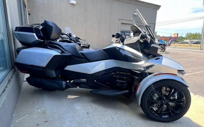 2023 Can-Am Spyder RT Limited Dark Wheels