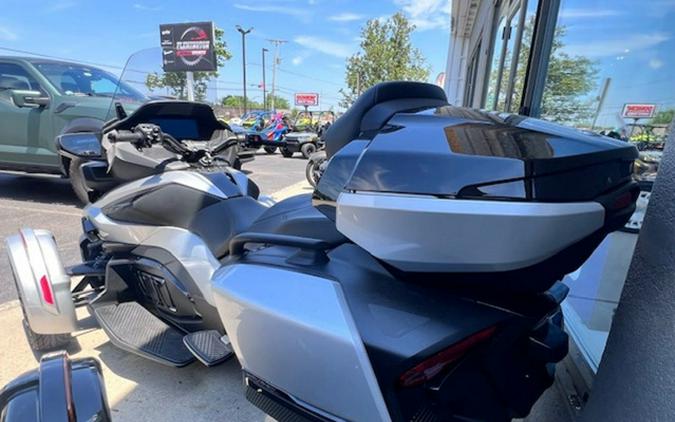 2023 Can-Am Spyder RT Limited Dark Wheels