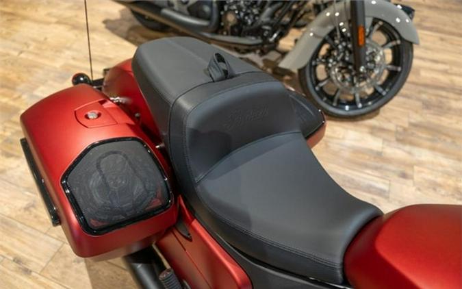 2024 Indian Motorcycle® Challenger® Dark Horse® w/PowerBand Audio Pkg Sunset Red Smoke