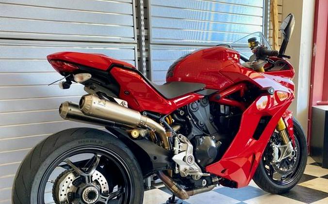 2017 Ducati SuperSport S Red