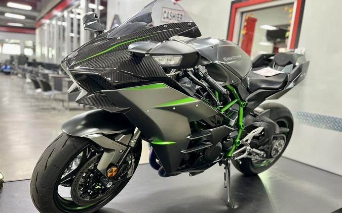 2022 Kawasaki Ninja H2® Carbon