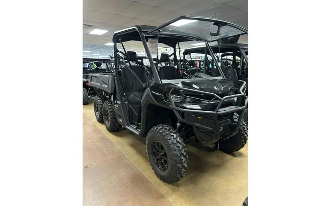 2026 Can-Am DEFENDER 6X6 XT HD10
