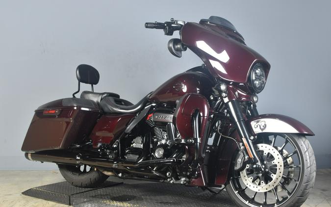 2019 Harley-Davidson CVO Street Glide Black Forest