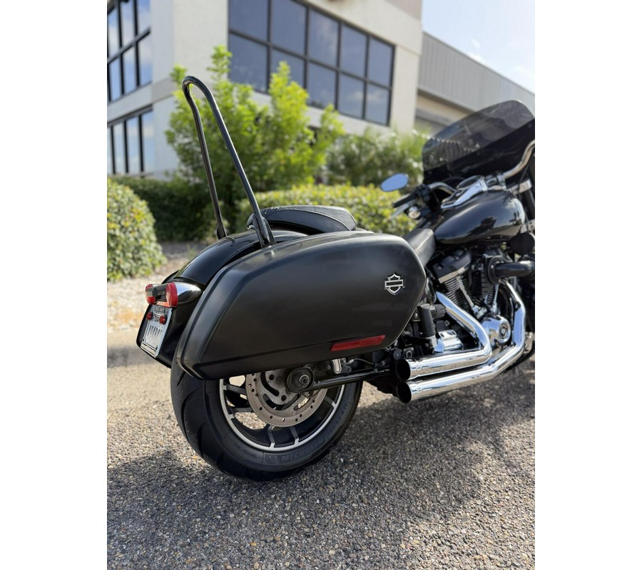 2018 Harley-Davidson Sport Glide Vivid Black
