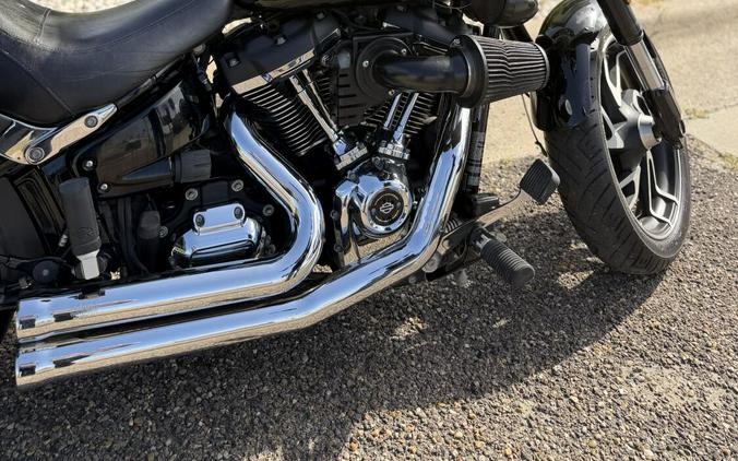 2018 Harley-Davidson Sport Glide Vivid Black