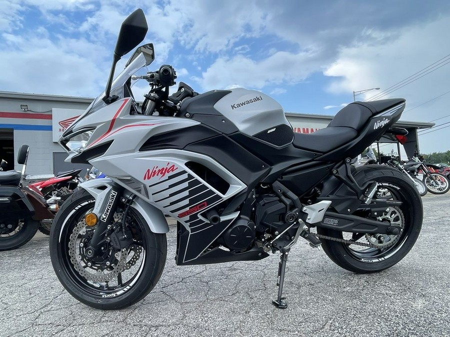 2026 Kawasaki Ninja® 650 ABS