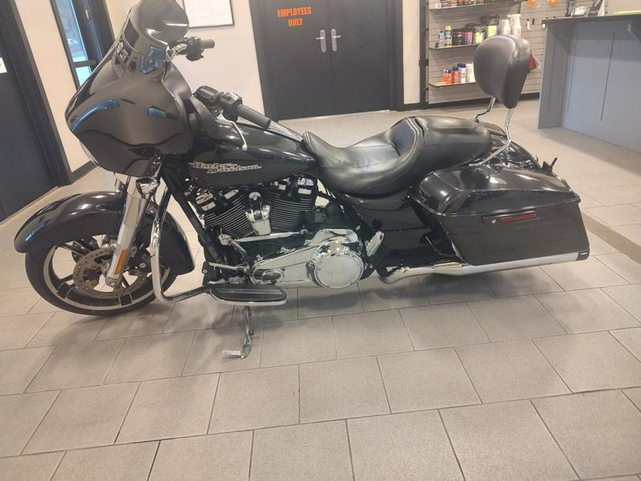2018 Harley-Davidson® FLHX - Street Glide®