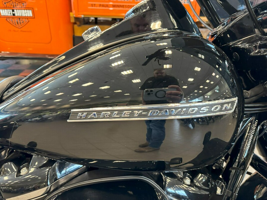 2017 Harley-Davidson Road King Special FLHRXS