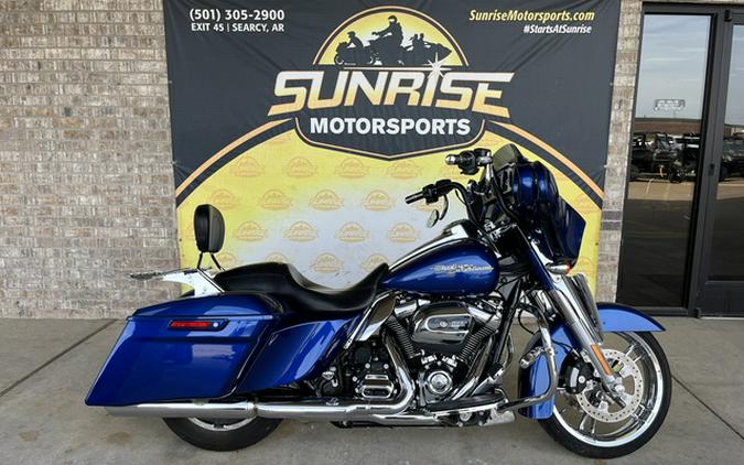 2017 Harley-Davidson FLHXS Street Glide Special