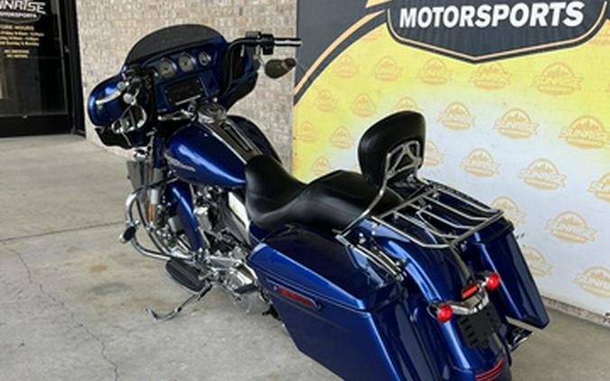 2017 Harley-Davidson FLHXS Street Glide Special