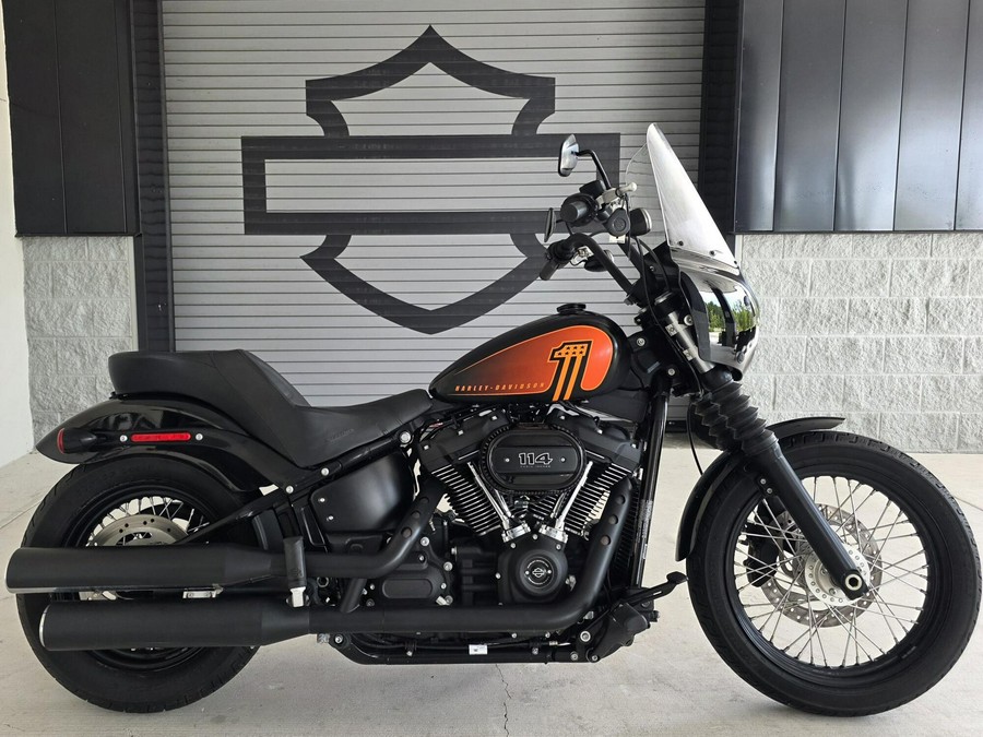 2021 Harley-Davidson® Street Bob® 114 Vivid Black