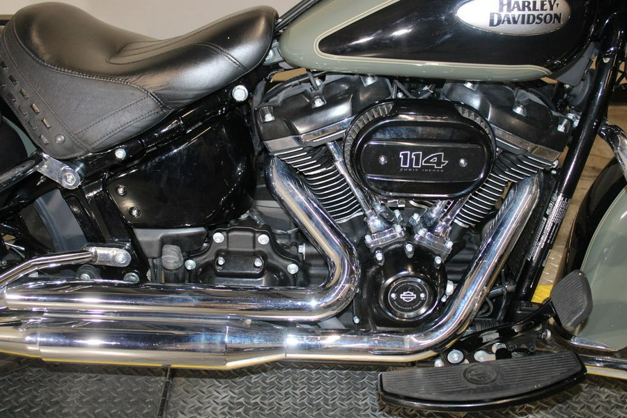 2021 Harley-Davidson® FLHCS - Heritage Classic 114