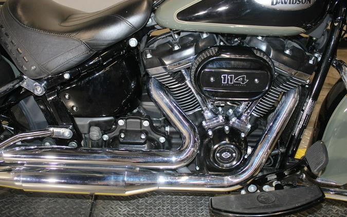 2021 Harley-Davidson® FLHCS - Heritage Classic 114