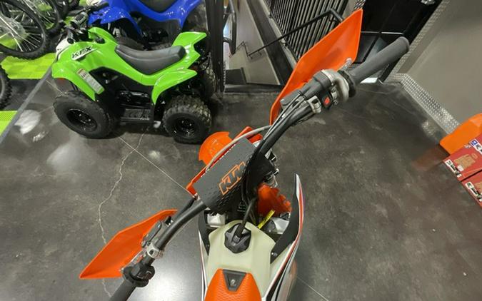 2025 KTM 250 XC