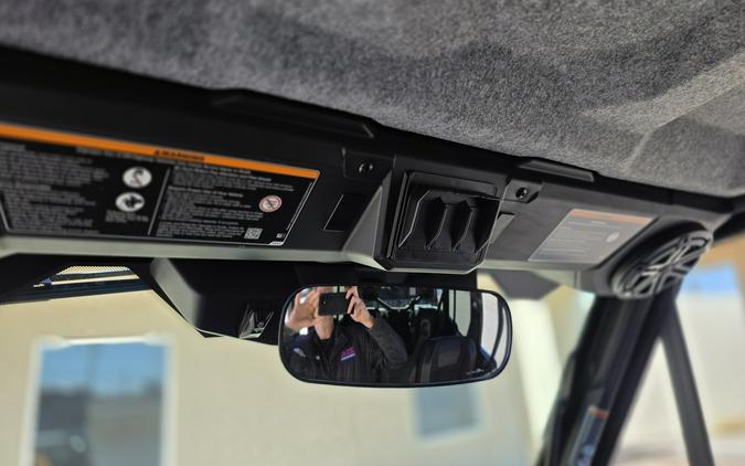 2026 Can-Am Defender MAX Limited HD11