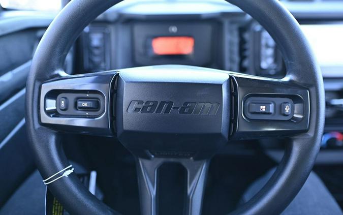 2026 Can-Am Defender MAX Limited HD11