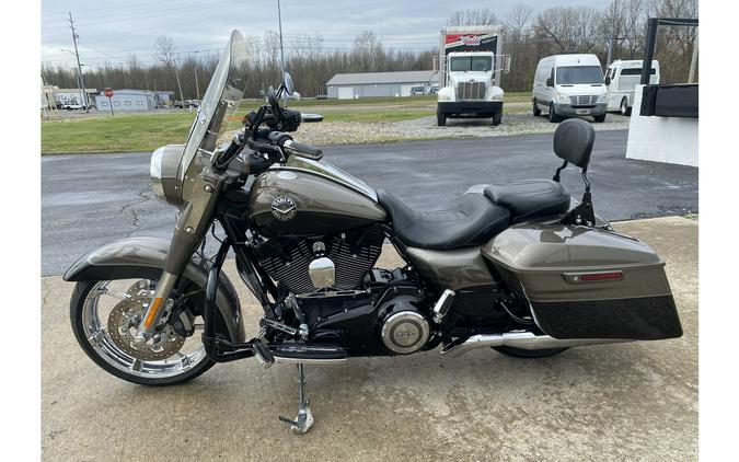 2014 FLHRSE CVO ROAD KING - Harley-Davidson®