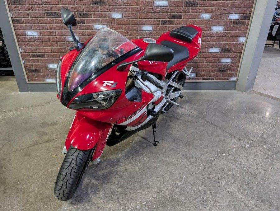 2000 Yamaha YZF-R1
