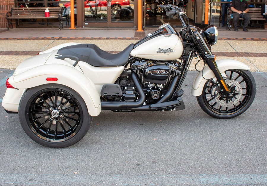 2023 Harley-Davidson® FLRT - Freewheeler®