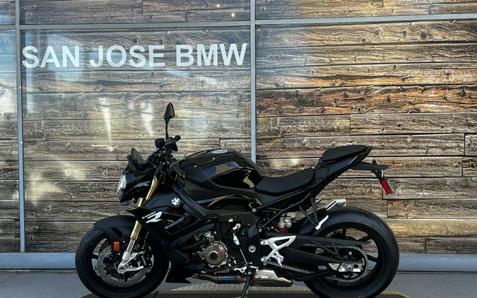 2024 BMW S 1000 R