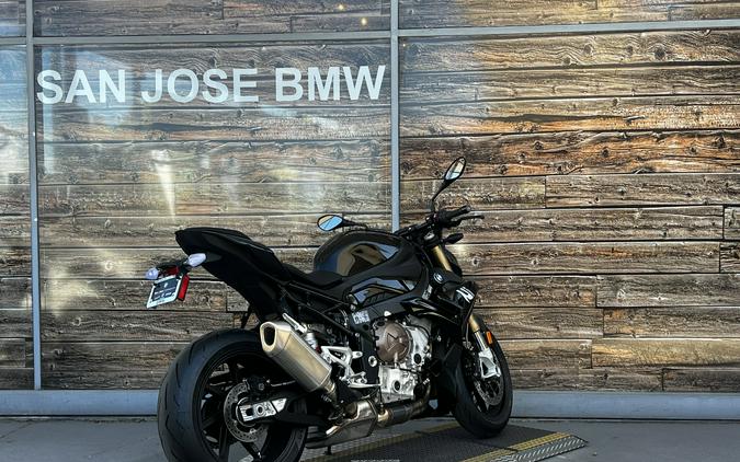 2024 BMW S 1000 R