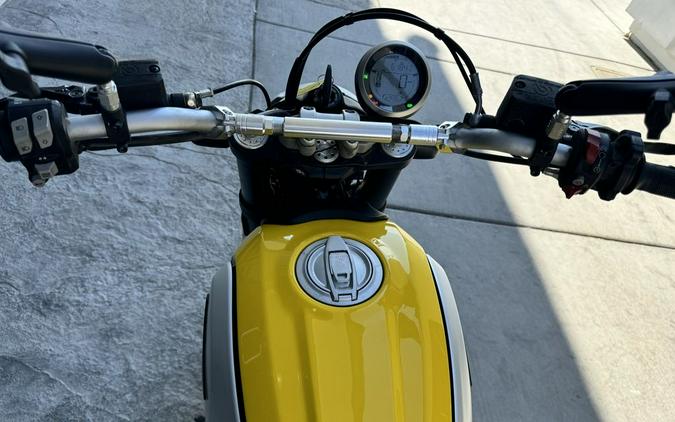 2022 Ducati Scrambler Icon 62 Yellow